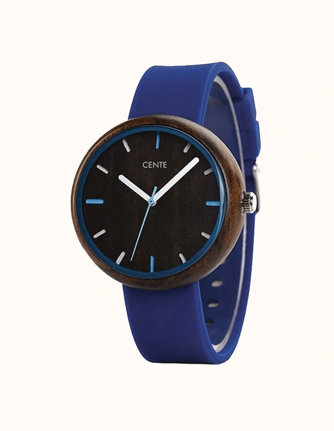 Montre en bois à bracelet en plastique