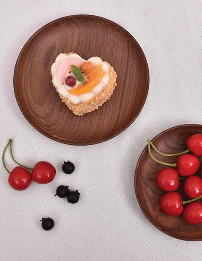 Assiette en bois certifiée FSC