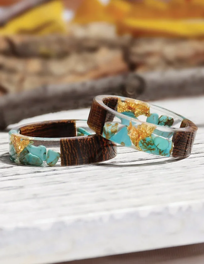 Bague en Bois et Résine Moderne