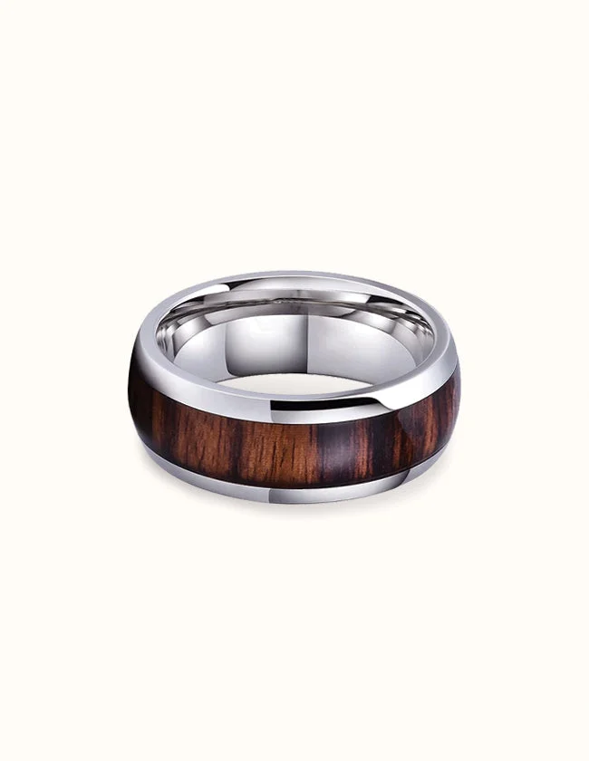 Détails de la Bague en Tungstène et Bois