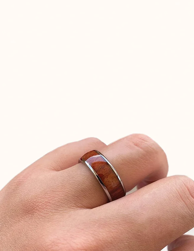 Bague pour homme en bois