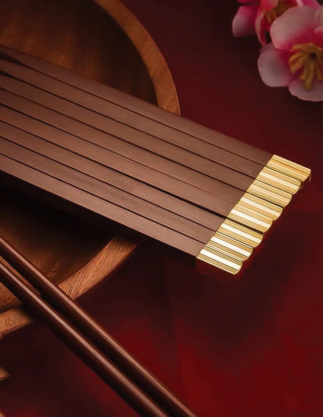 Baguette Chinoise en Bois Doré