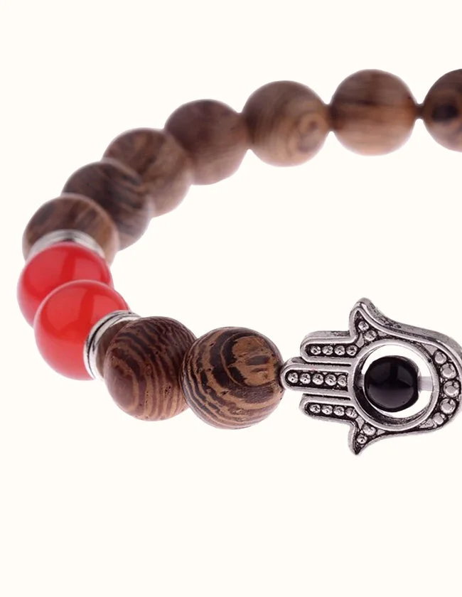 Bracelet en Bois Main de Fatma Argentée en Détail