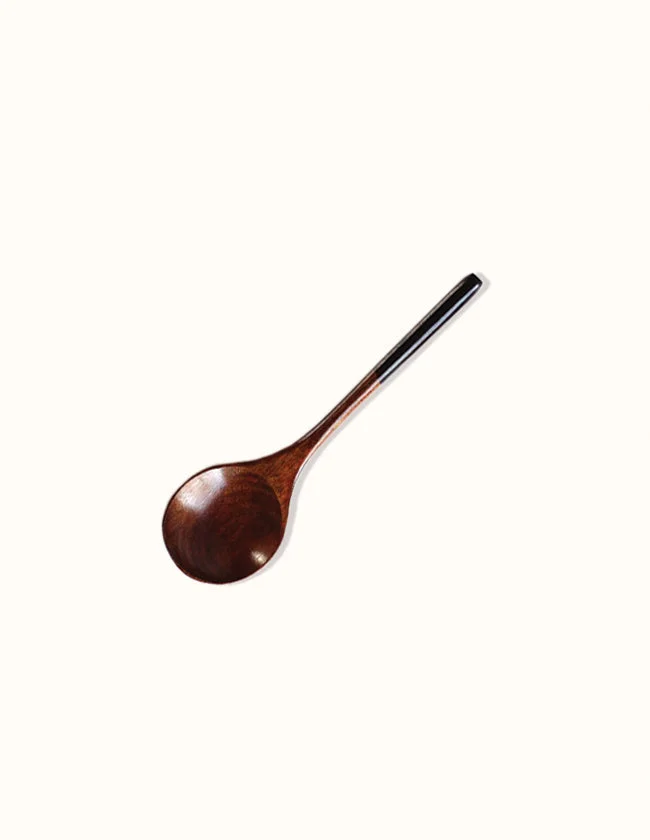 Cuillère en bois noir
