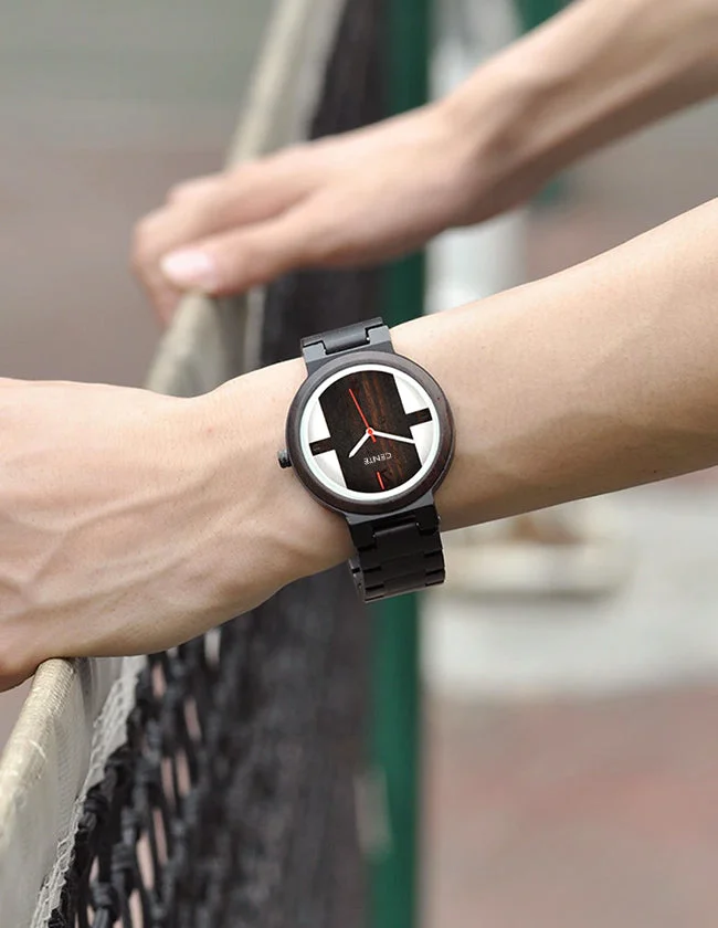 Montre en Bois Noir et Blanc