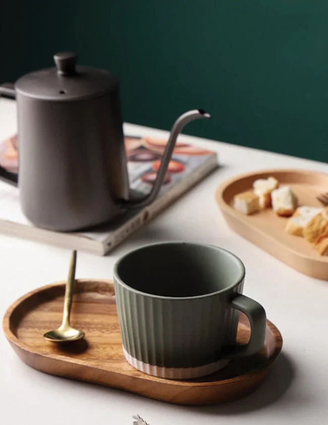 Polyvalence du Petit Plateau de Service