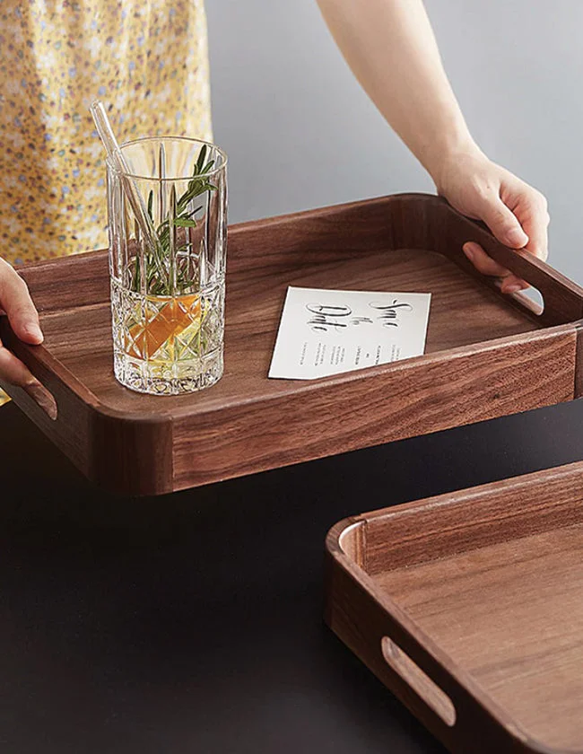 Service en Bois Avec Poignées