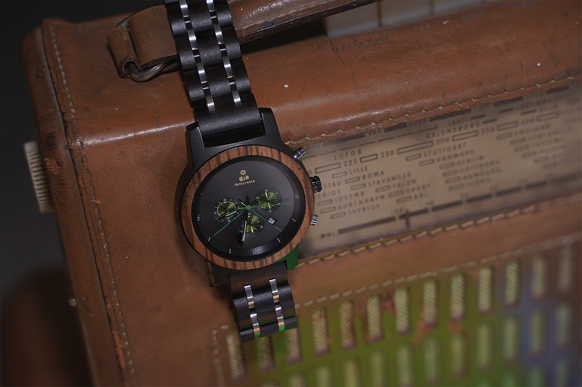Montre automatique vue de trois quarts