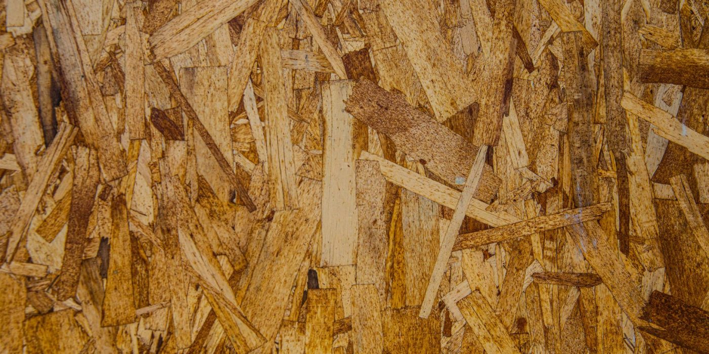 Huile de coffrage : laquelle choisir pour un coffrage en bois ?